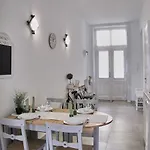 Shabby Chic | 公寓 布达佩斯