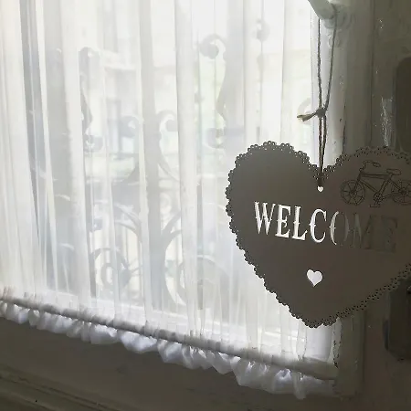 Shabby Chic | *